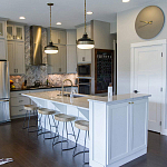 Подвесной светильник с круглым белым плафоном в индустриальном стиле Feiss варинант исполнения - 7 | Loft Concept в Уфе