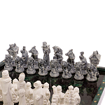 Шахматы Русские сказки с доской из натурального камня Змеевик Decorative Thematic Chess варинант исполнения - 2 | Loft Concept в Уфе