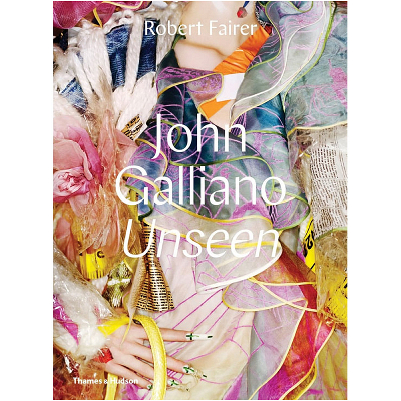 John Galliano: Unseen  в Уфе | Loft Concept 