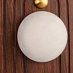 Настенный светильник с деревянным резным основанием Wood Wall Lamp варинант исполнения - 2 | Loft Concept в Уфе