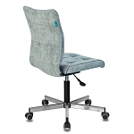 Офисное кресло в серо-голубом велюре Bureaucrats варинант исполнения - 4 | Loft Concept в Уфе