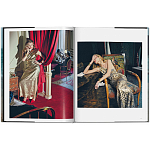 Helmut Newton: a Gun for Hire варинант исполнения - 4 | Loft Concept в Уфе