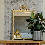 Зеркало настенное в раме бежевого цвета с эффектом старины Classic Ornament Mirror варинант исполнения - 2 | Loft Concept в Уфе