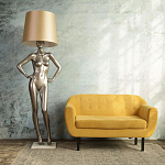 Лампа MANNEQUIN LAMP с абажуром руки на талии варинант исполнения - 6 | Loft Concept в Уфе