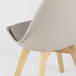 Стул с основой из пластика и мягким сиденьем Arvika Beige варинант исполнения - 6 | Loft Concept в Уфе