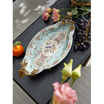 Блюдо овальное из голубого фарфора с ручками в виде бабочек и цветочным рисунком Blue Garden варинант исполнения - 3 | Loft Concept в Уфе