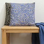 Подушка декоративная фиолетового цвета Blossom Essence Sophie варинант исполнения - 5 | Loft Concept в Уфе