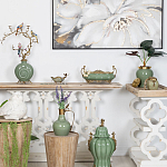 Кувшин зеленого цвета из фарфора с бронзовой крышкой и изогнутой ручкой Eden Garden porcelain and bronze варинант исполнения - 3 | Loft Concept в Уфе