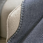 Плед из шерсти мериноса темно-синего цвета 130×180 см Indigo Waves варинант исполнения - 4 | Loft Concept в Уфе