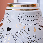 Ваза с декоративными лицами и графическими элементами в виде сердец и символов Faces of Imagination варинант исполнения - 8 | Loft Concept в Уфе