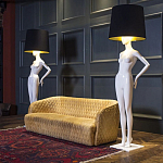 Лампа MANNEQUIN LAMP с абажуром созерцание силуэта варинант исполнения - 4 | Loft Concept в Уфе