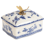 Фарфоровая шкатулка с бронзовой стрекозой Blue and White варинант исполнения - 1 | Loft Concept в Уфе