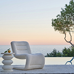 Кресло изогнутое с обивкой из ткани букле Smooth Bend Boucle Chair варинант исполнения - 6 | Loft Concept в Уфе