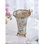 Ваза голубого цвета из фарфора с цветочным рисунком и бронзовой стрекозой Blue Garden варинант исполнения - 7 | Loft Concept в Уфе